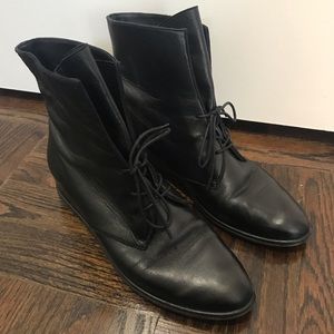 Stuart Weitzman Boots